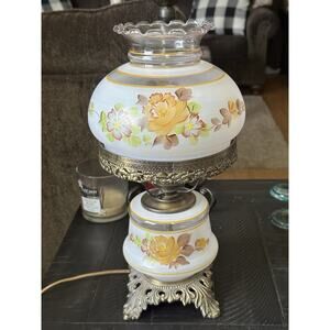 Vintage 1973 L&L WMC 3 Way Light GWTW Hurricane Lamp Floral Pattern 15.5" Tall